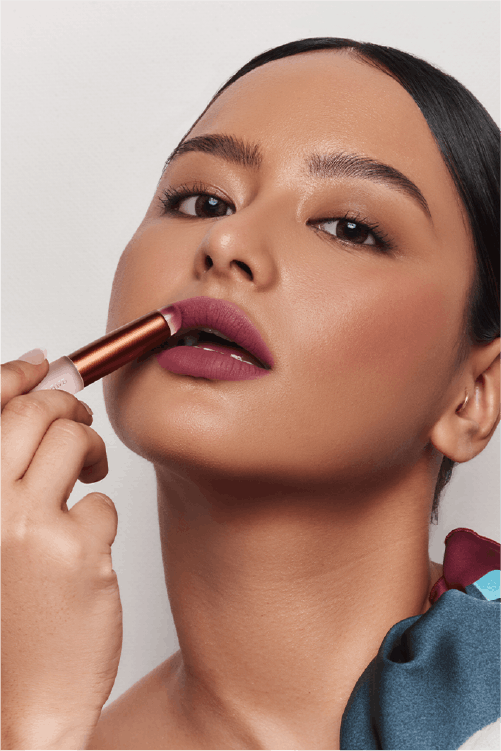 From This Island Blurring Lip Gel Brush